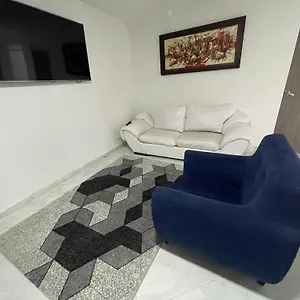 apartamento-aeropuerto1-piso.hotels-bogota.net/